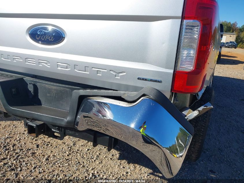 2017 Ford F-250 Xlt VIN: 1FT7W2B66HEE98388 Lot: 43432162