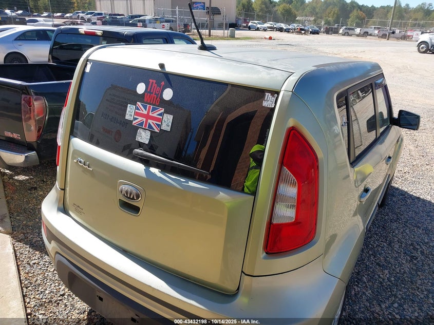 2013 KIA SOUL KNDJT2A53D7574378