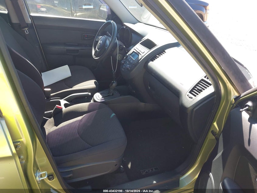 2013 KIA SOUL KNDJT2A53D7574378