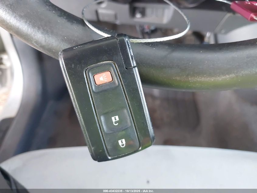 2005 Toyota Prius VIN: JTDKB20U457013270 Lot: 43432235