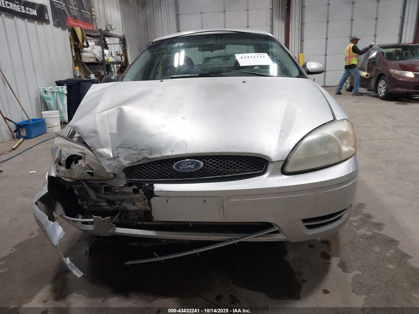 2001 Ford Taurus Se VIN: 1FAFP53U21A105660 Lot: 43432241
