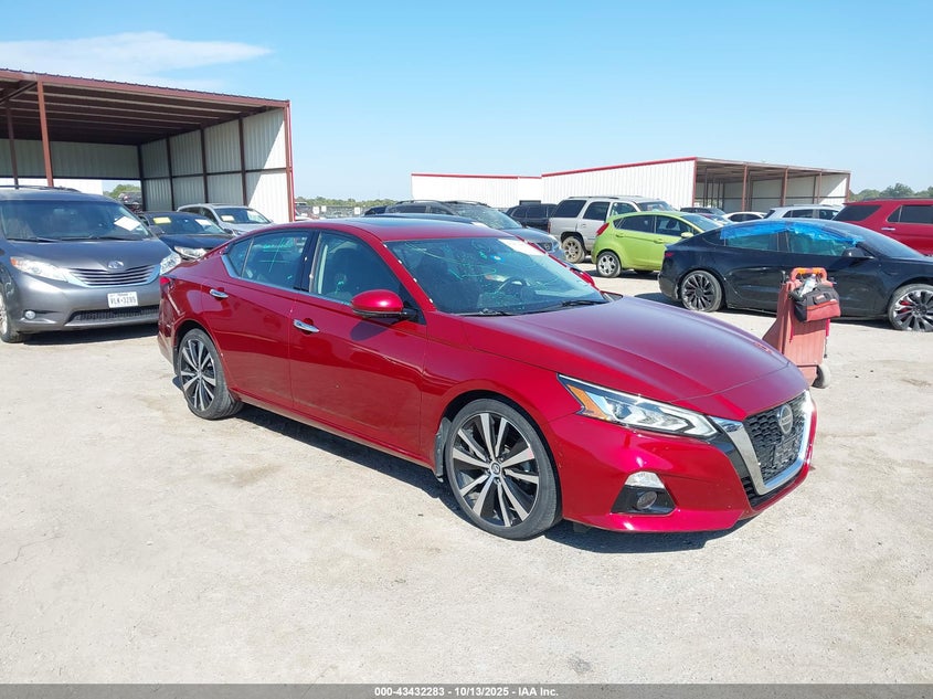 NISSAN ALTIMA PLATINUM VC-TURBO FWD