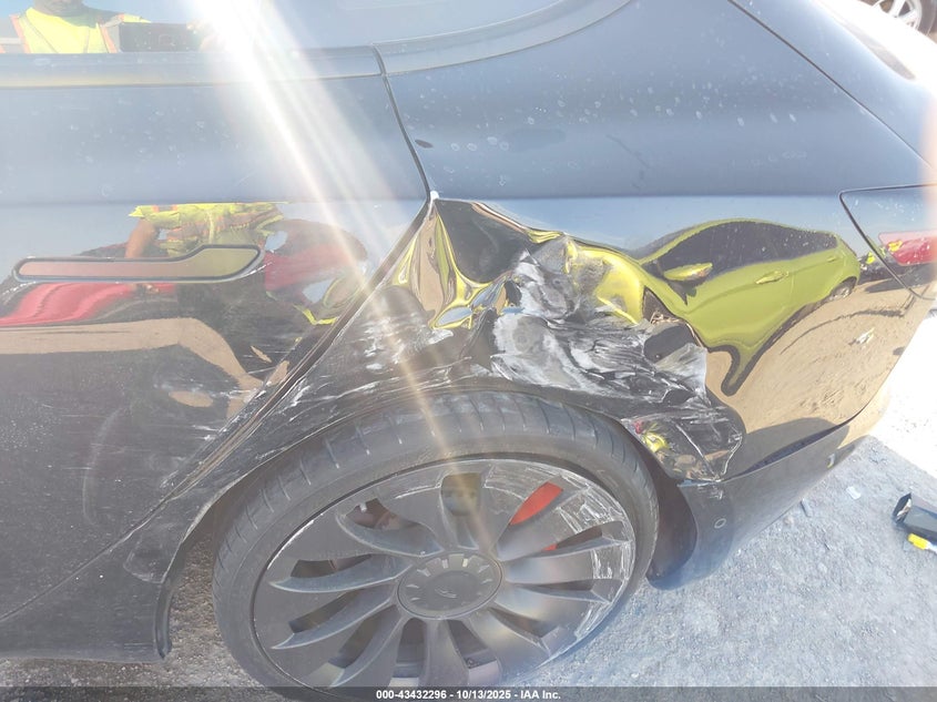 2021 Tesla Model 3 Performance Dual Motor All-Wheel Drive VIN: 5YJ3E1EC9MF025283 Lot: 43432296