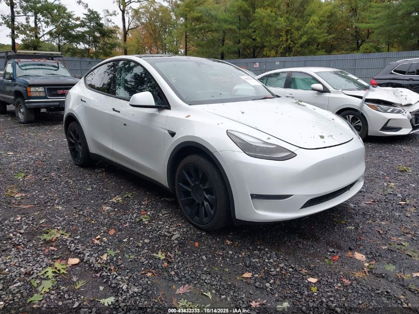 TESLA MODEL Y AWD/LONG RANGE DUAL MOTOR ALL-WHEEL DRIVE