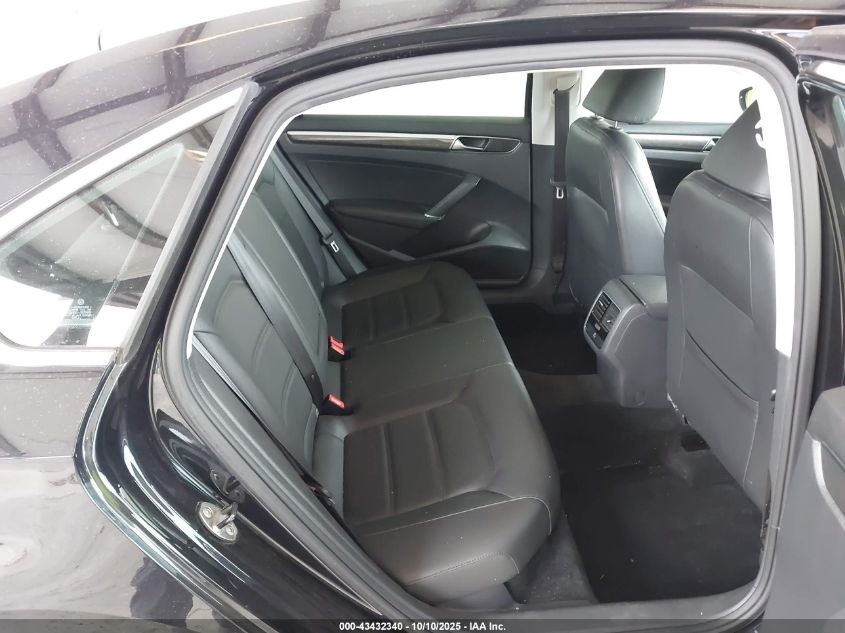 2018 Volkswagen Passat 2.0T Se VIN: 1VWBA7A34JC008140 Lot: 43432340