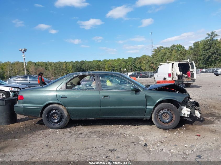 2000 Toyota Camry Le VIN: 4T1BG22K1YU674074 Lot: 43432384