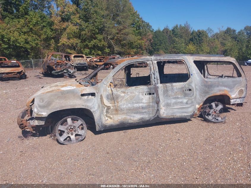 2009 Cadillac Escalade Esv Standard VIN: 1GYFK26289R257127 Lot: 43432426