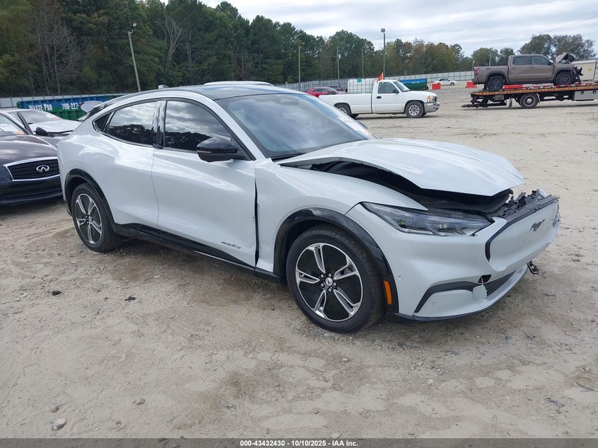 FORD MUSTANG MACH-E PREMIUM