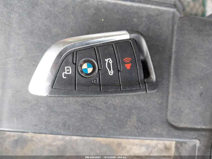 2021 BMW 330I VIN: 3MW5R1J09M8B86677 Lot: 43432487