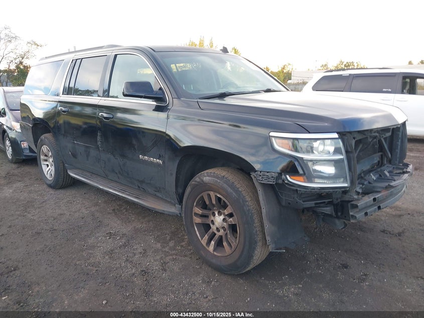 CHEVROLET SUBURBAN LT
