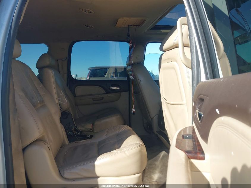 2007 GMC Yukon Xl 1500 Denali VIN: 1GKFK66857J244904 Lot: 43432504