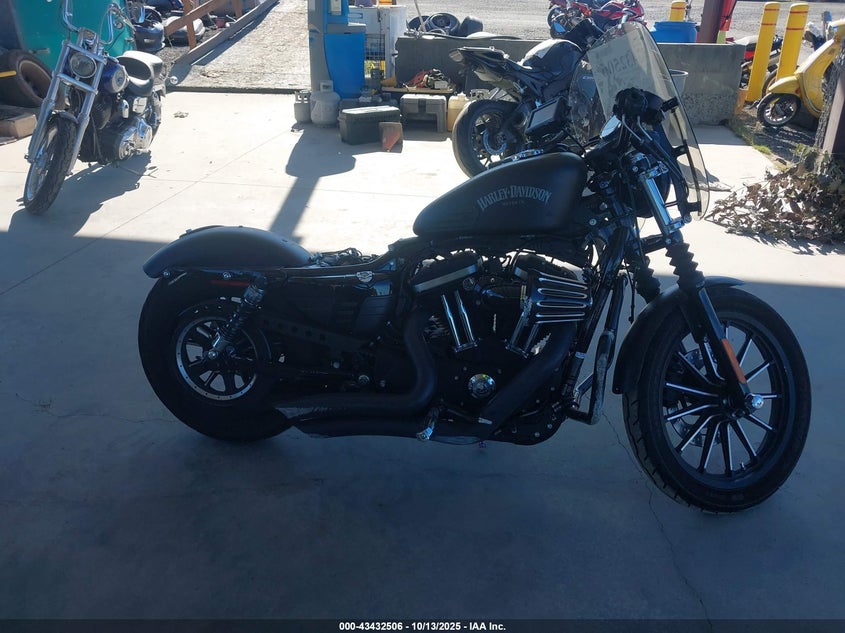 2014 Harley-Davidson Xl883 Iron 883 VIN: 1HD4LE217EC439535 Lot: 43432506
