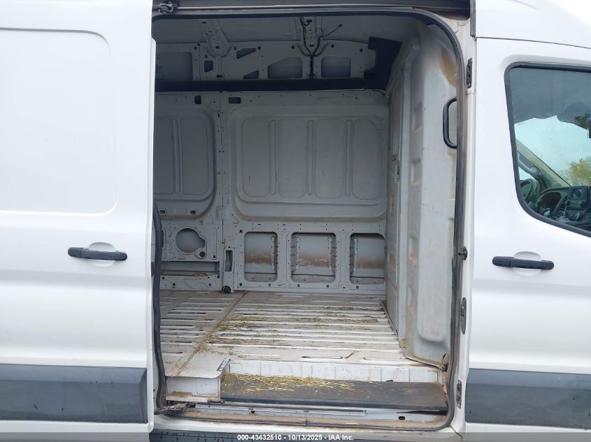 2023 Ford Transit-250 Cargo Van VIN: 1FTBR3U8XPKB37929 Lot: 43432510