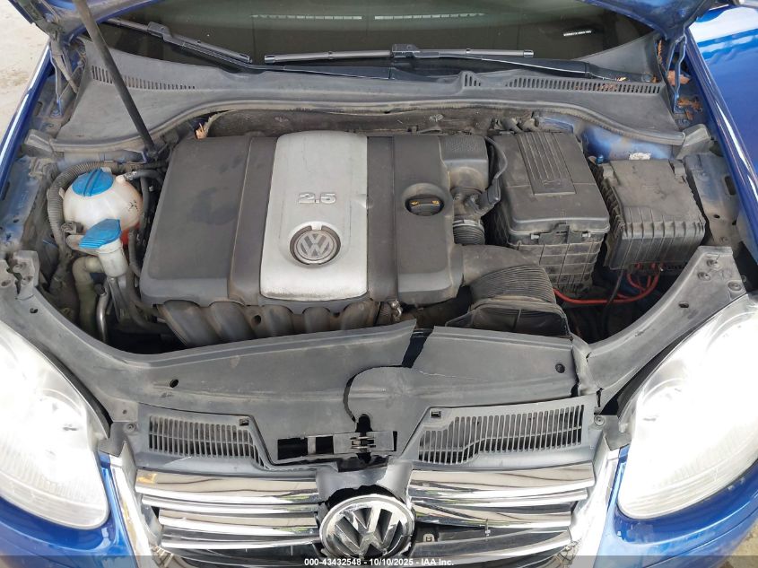 2008 Volkswagen Jetta Se/Sel VIN: 3VWRM71K18M057589 Lot: 43432548