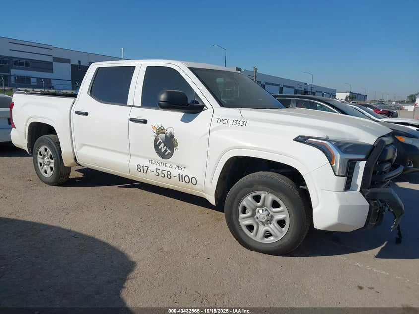 TOYOTA TUNDRA SR 4WD