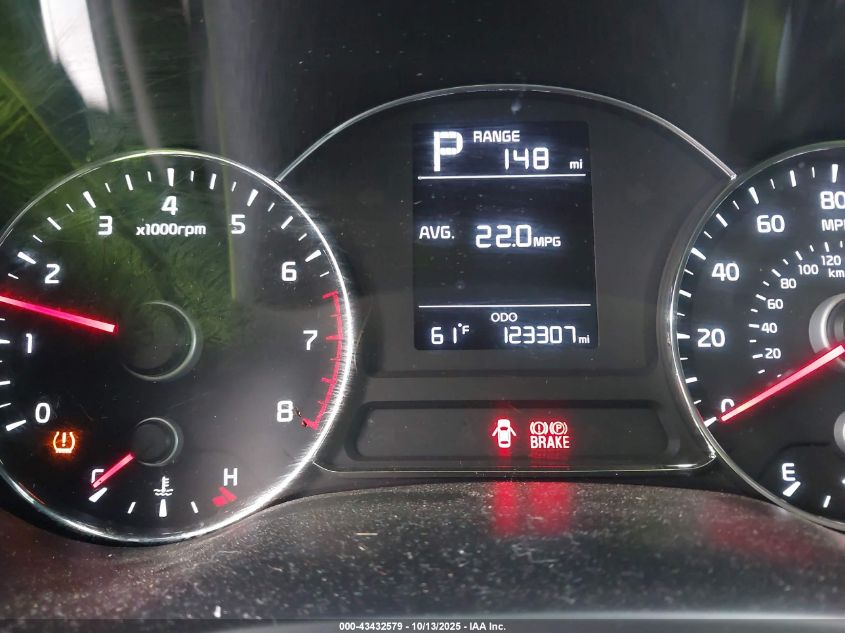 2017 Kia Forte Lx VIN: 3KPFK4A73HE094711 Lot: 43432579