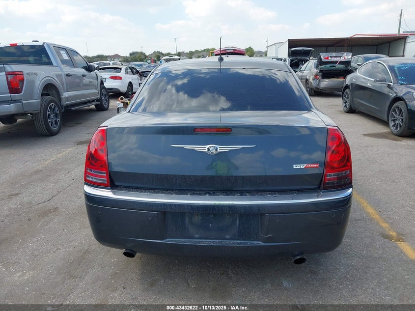 2008 Chrysler 300C Hemi VIN: 2C3LA63H38H335733 Lot: 43432622