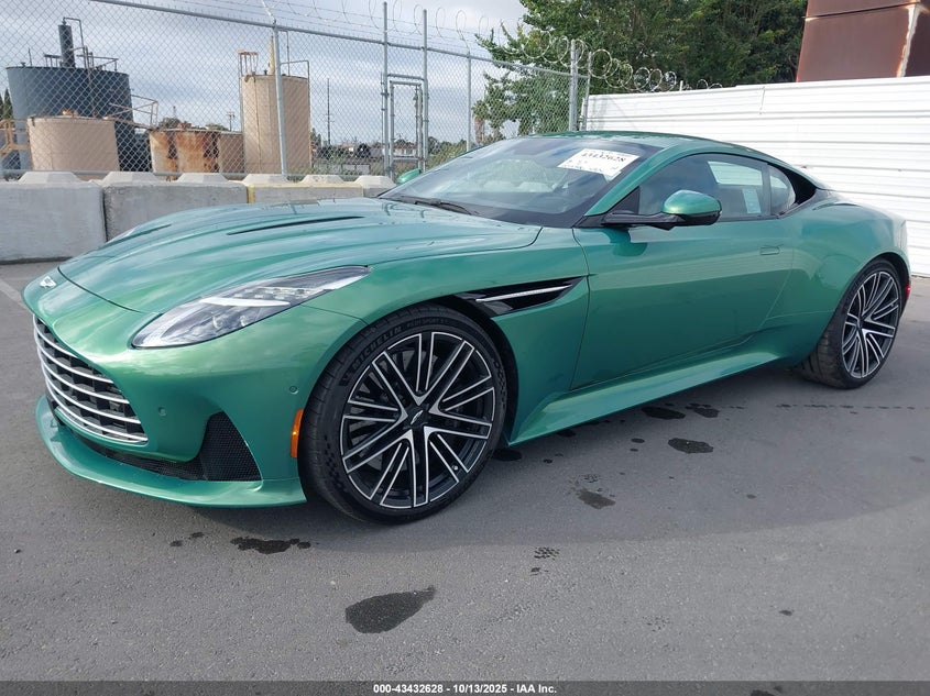 2024 ASTON MARTIN DB12 SCFRMFFW1RGL12750