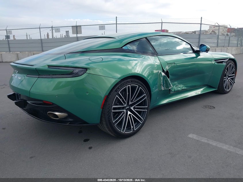 2024 ASTON MARTIN DB12 SCFRMFFW1RGL12750