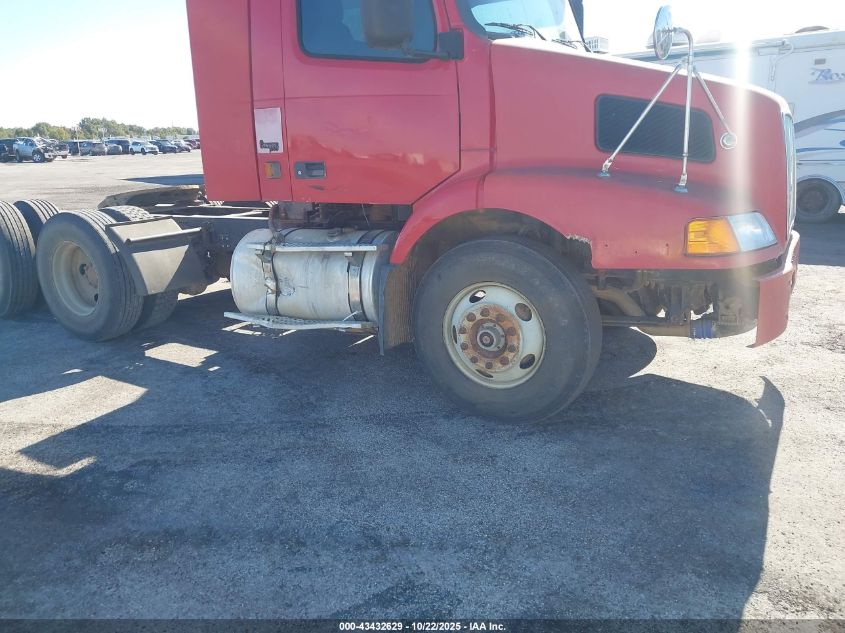 2001 Volvo Vn Vnm VIN: 4V4MC9UF31N259893 Lot: 43432629