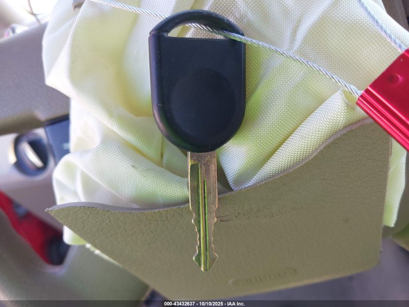 2005 Ford F-150 Lariat/Xlt VIN: 1FTPW12535KC35855 Lot: 43432637