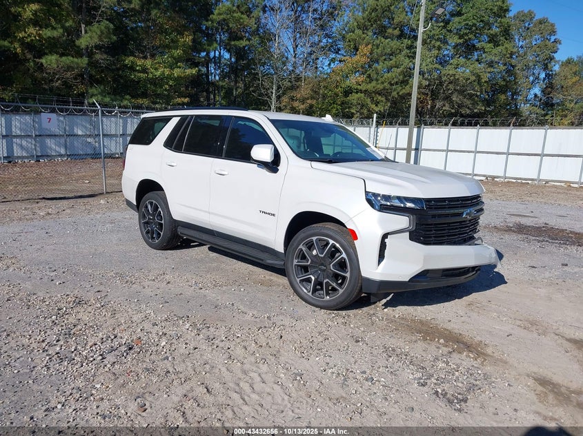 CHEVROLET TAHOE 4WD RST
