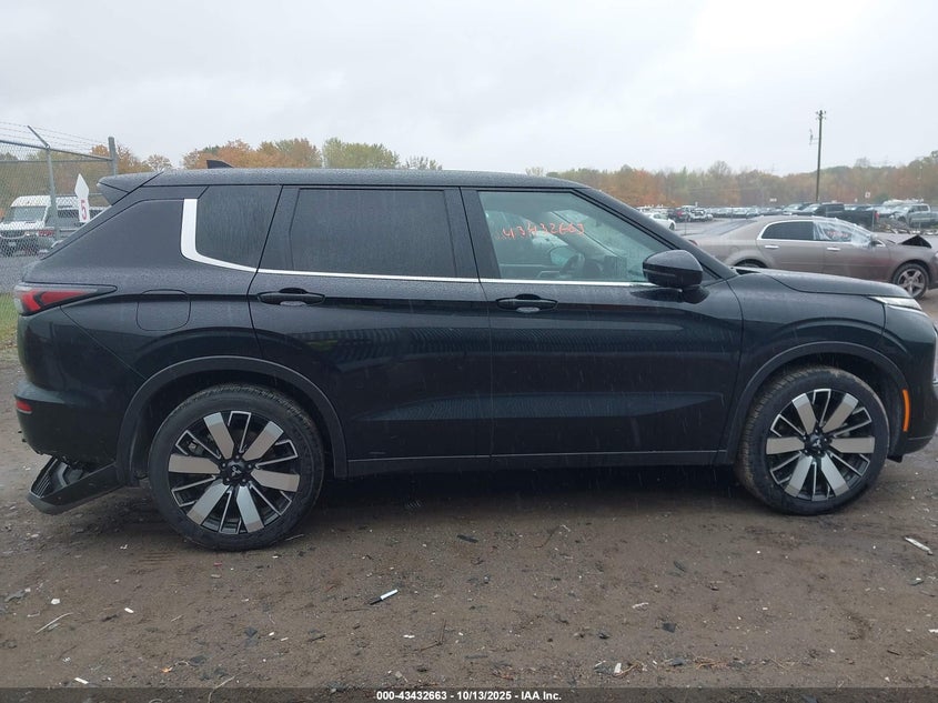 2025 MITSUBISHI OUTLANDER SE 2.5 S-AWC/TRAIL EDITION S-AWC JA4J4VA82SZ018972