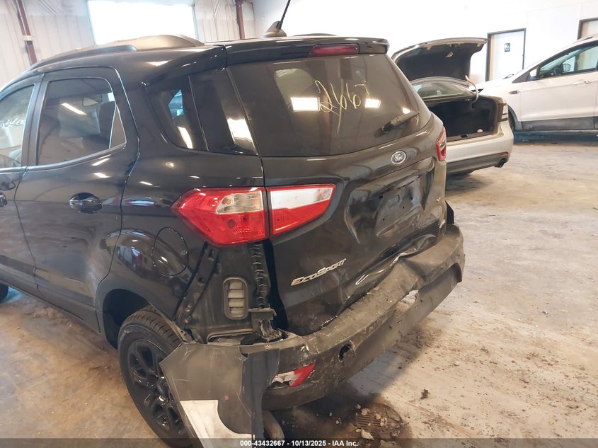 2019 FORD ECOSPORT SE MAJ6S3GL6KC305581