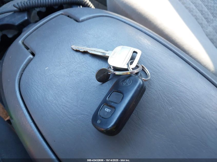 2003 Toyota Tundra Sr5 V8 VIN: 5TBBT44123S401036 Lot: 43432696