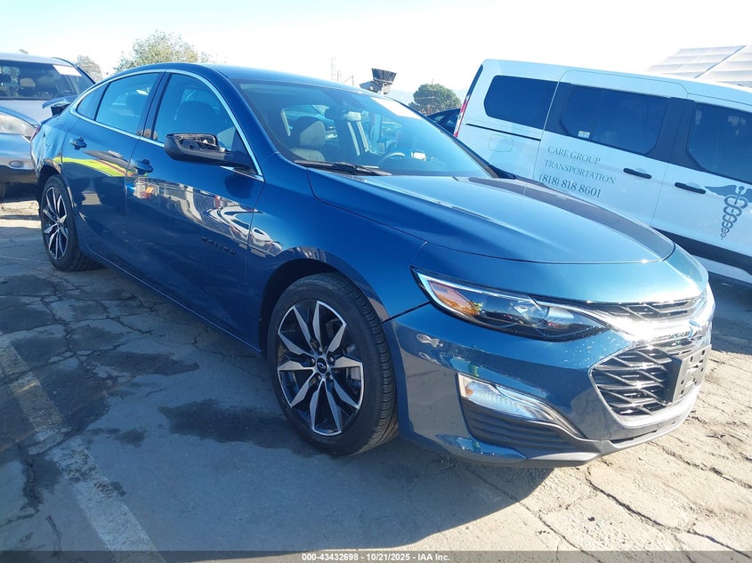 CHEVROLET MALIBU FWD RS