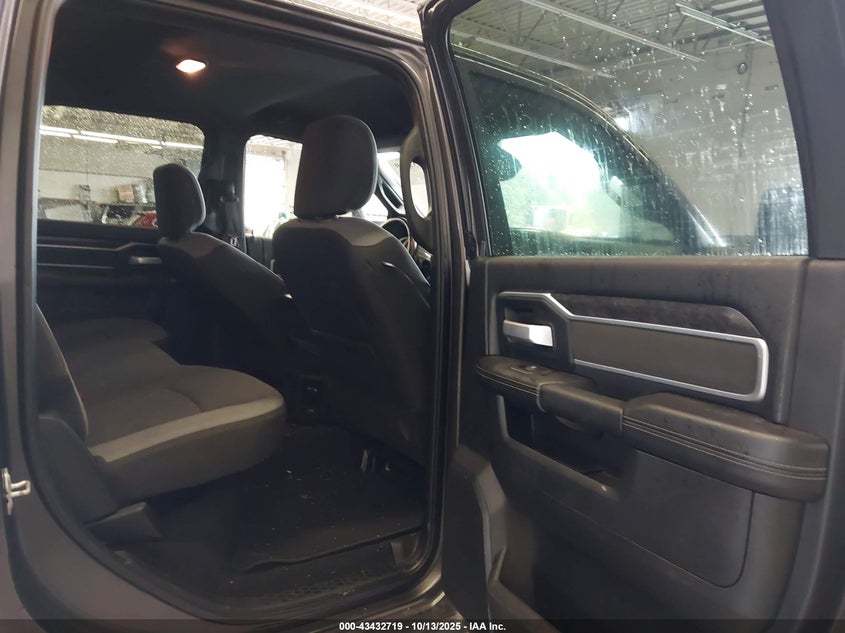 2024 Ram 2500 Big Horn 4X4 6'4 Box VIN: 3C6UR5DLXRG285816 Lot: 43432719