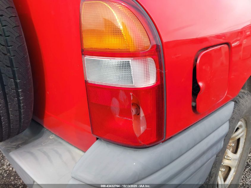 2002 Chevrolet Tracker Hard Top Base VIN: 2CNBJ13C726908601 Lot: 43432764