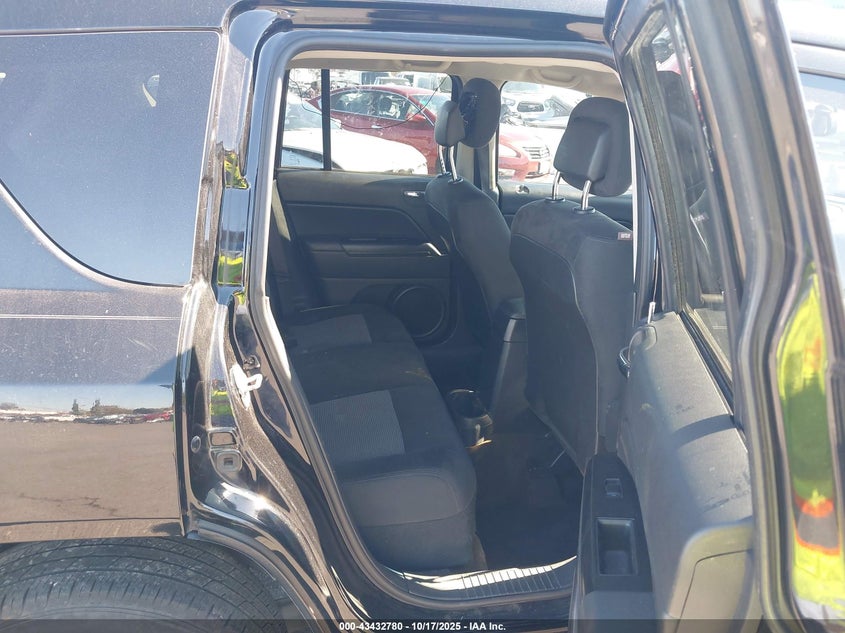 2016 Jeep Compass Sport VIN: 1C4NJCBAXGD651763 Lot: 43432780