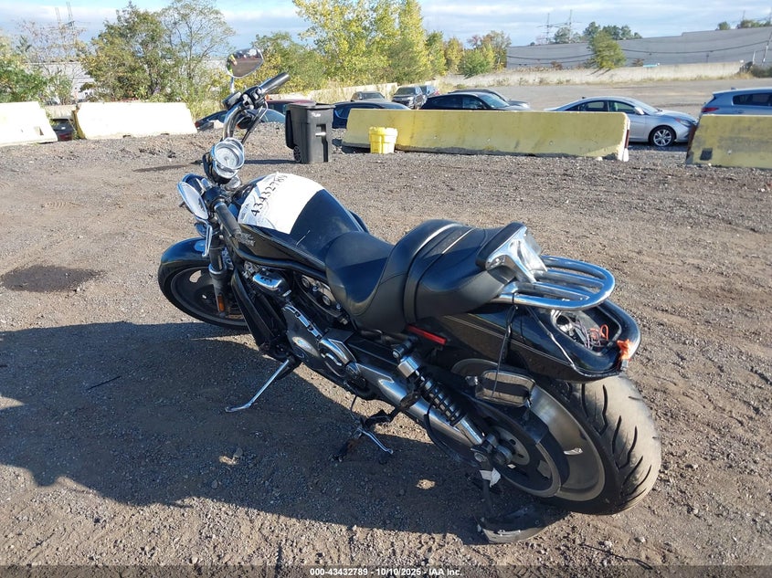 2006 HARLEY-DAVIDSON VRSCD 1HD1HDZ176K812150