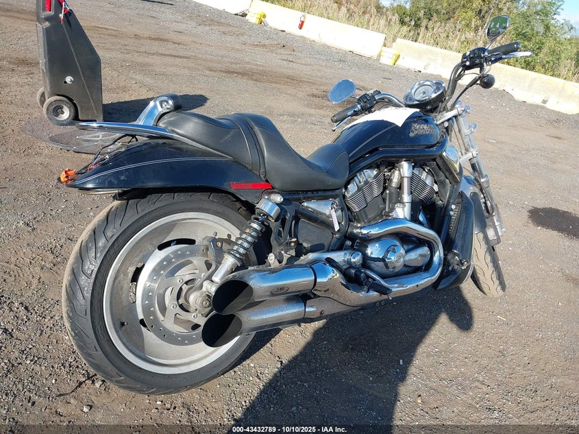 2006 HARLEY-DAVIDSON VRSCD 1HD1HDZ176K812150