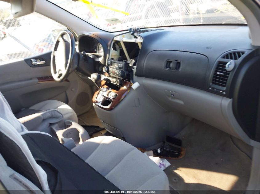 KNDMC233876033068 2007 HYUNDAI ENTOURAGE photo no. 5