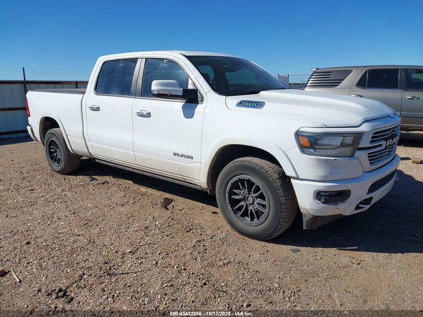 RAM 1500 LARAMIE 4X4 6 4 BOX