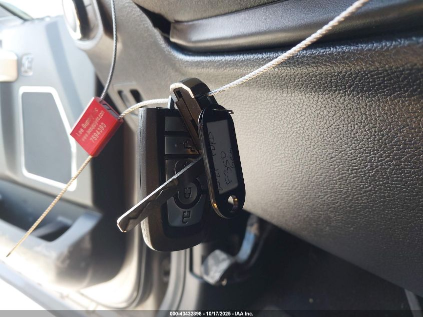 2021 Ford F-350 Lariat VIN: 1FT8W3BT0MED19806 Lot: 43432898