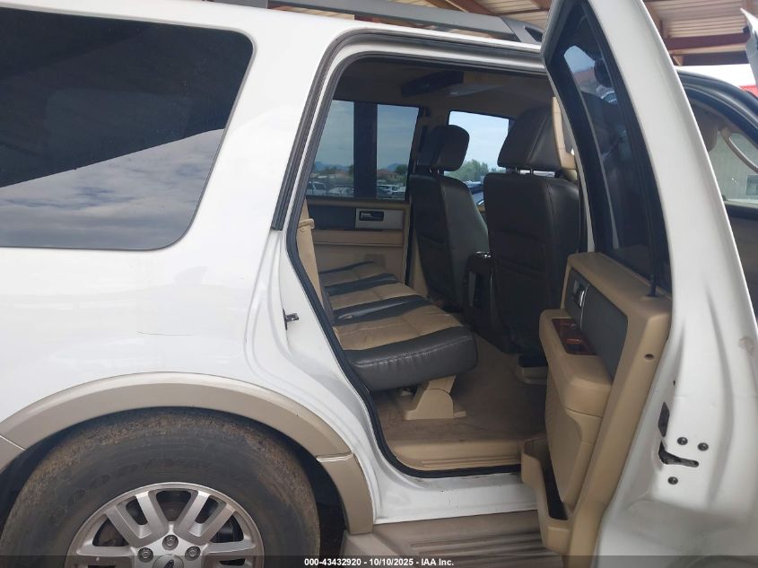 2007 Ford Expedition Eddie Bauer VIN: 1FMFU17517LA68589 Lot: 43432920