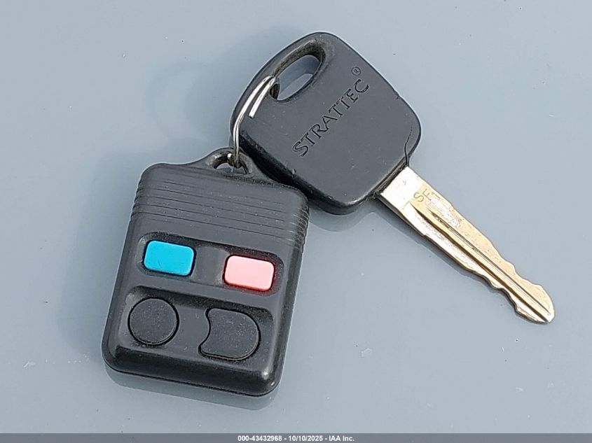 2002 Ford Focus Se VIN: 1FAFP34312W190697 Lot: 43432968