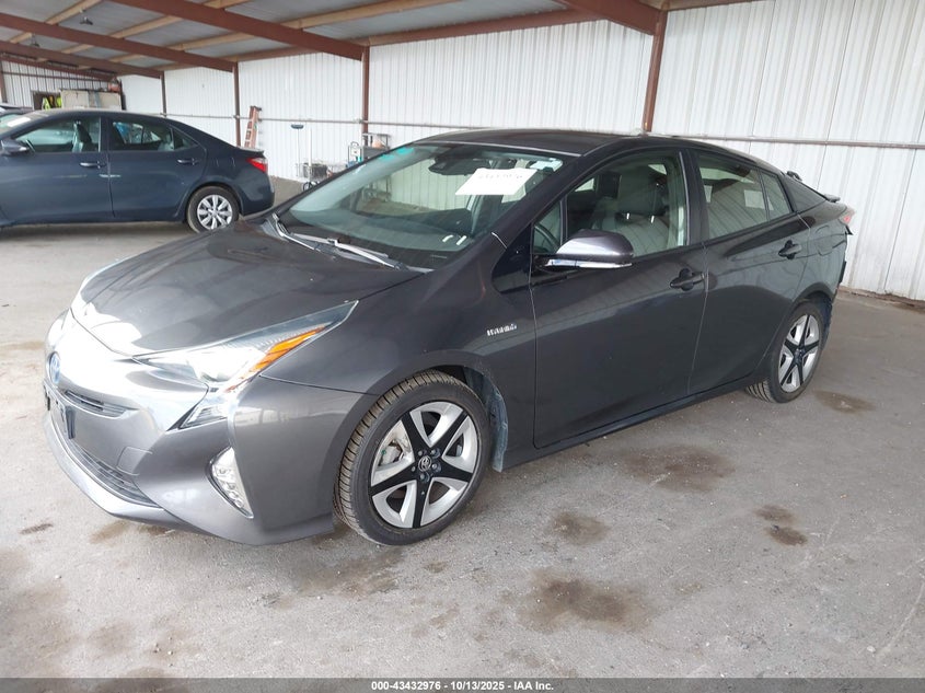 2016 TOYOTA PRIUS THREE TOURING JTDKARFU8G3002348