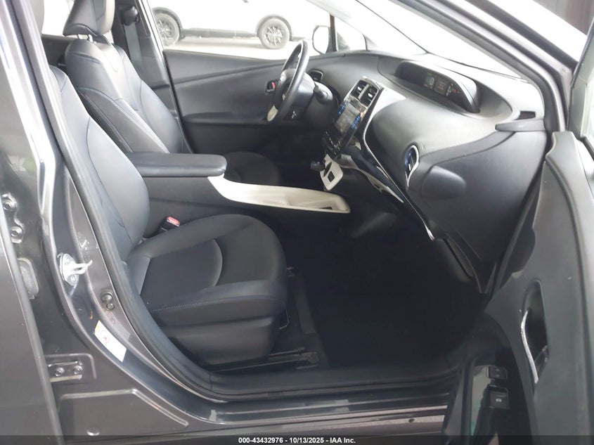 2016 TOYOTA PRIUS THREE TOURING JTDKARFU8G3002348