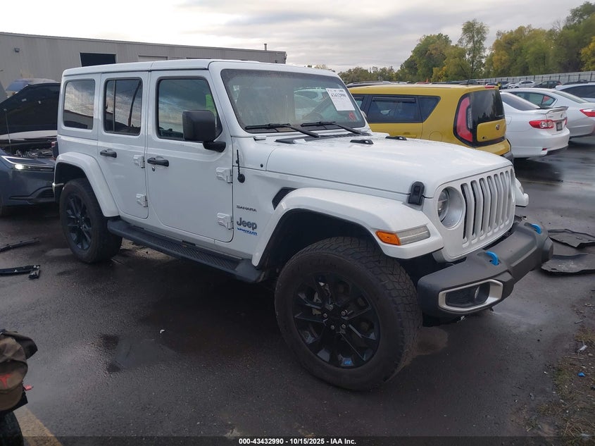 JEEP WRANGLER UNLIMITED SAHARA 4X4