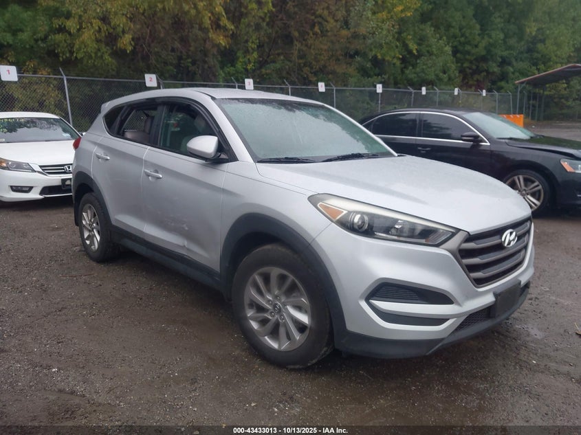 HYUNDAI TUCSON SE