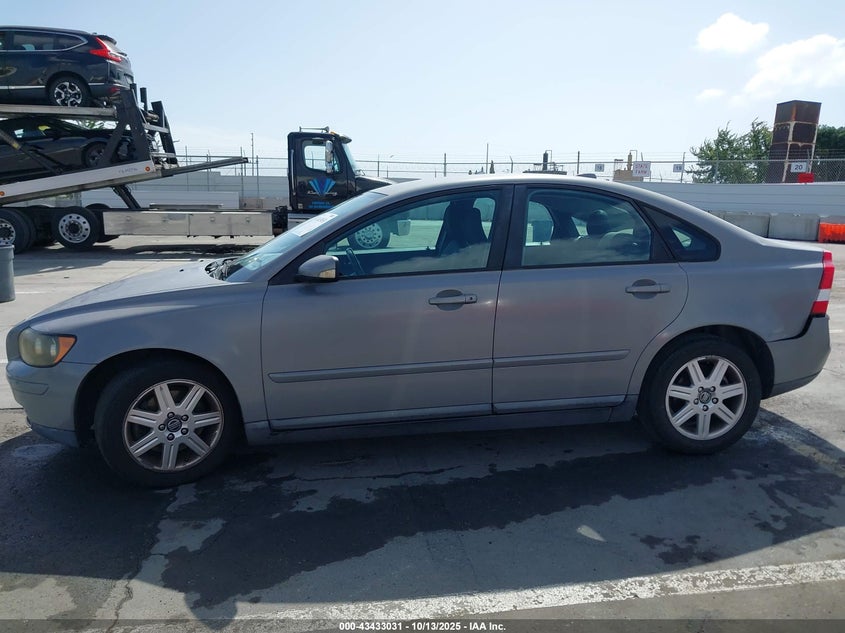 2006 Volvo S40 2.4I VIN: YV1MS390762176390 Lot: 43433031
