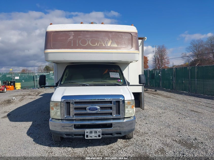 2008 Ford E-450 Cutaway VIN: 1FDXE45S18DA30819 Lot: 43433078