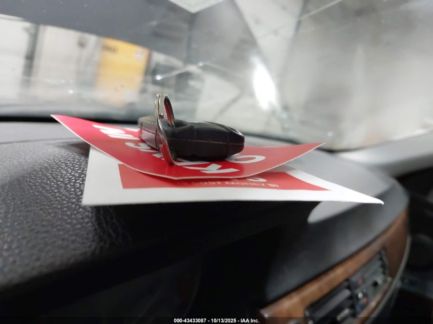 2009 BMW 328I xDrive VIN: WBAWV53579PF95675 Lot: 43433087