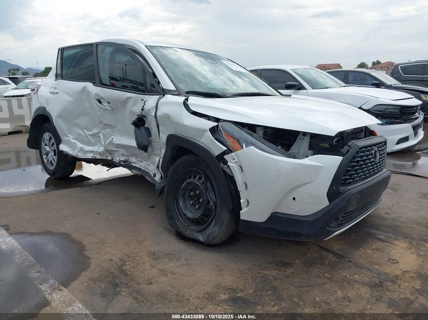 TOYOTA COROLLA CROSS L