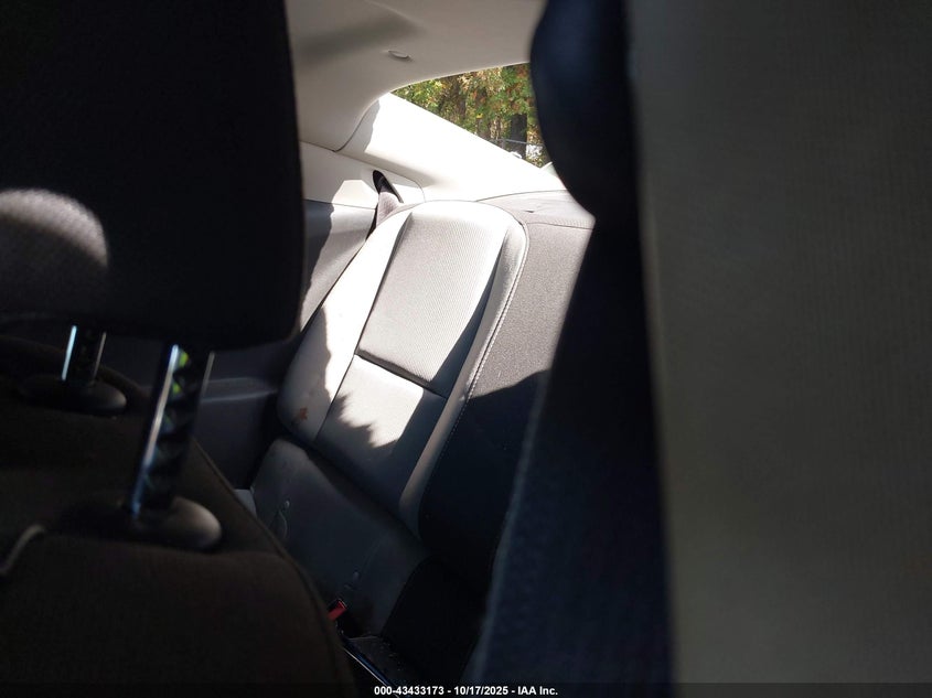 2015 CHEVROLET CAMARO 1LT 2G1FD1E34F9133505