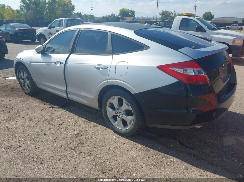 5J6TF2H55AL003218 2010 HONDA ACCORD photo no. 3